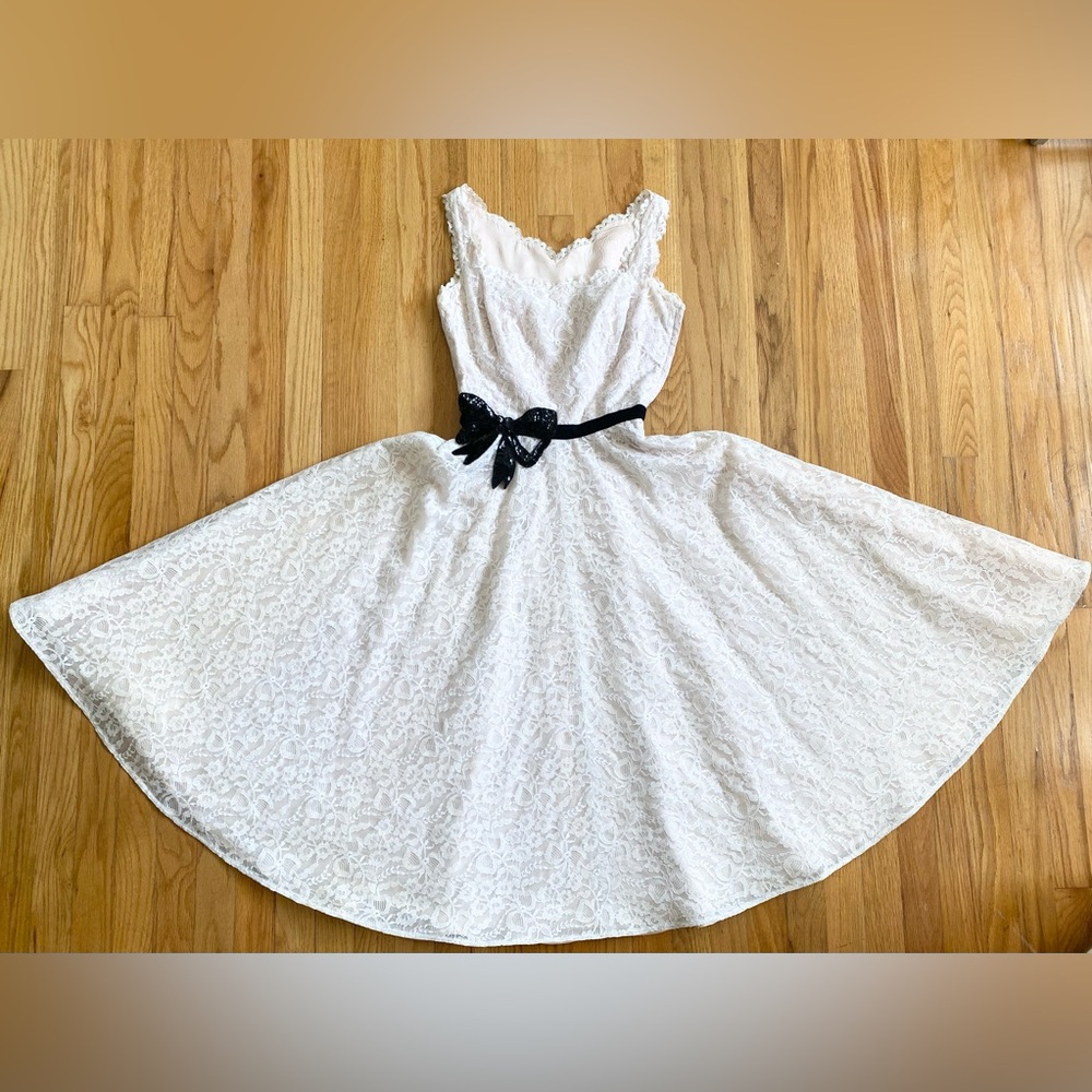 Vintage 50s JUNIOR ACCENT Lace Wedding Dress *Small* Ivory/Pink Sequin Bow Retro
